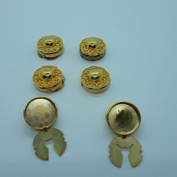 Set of 6 Vintage Goldtone Button Covers - Picture 4 of 4